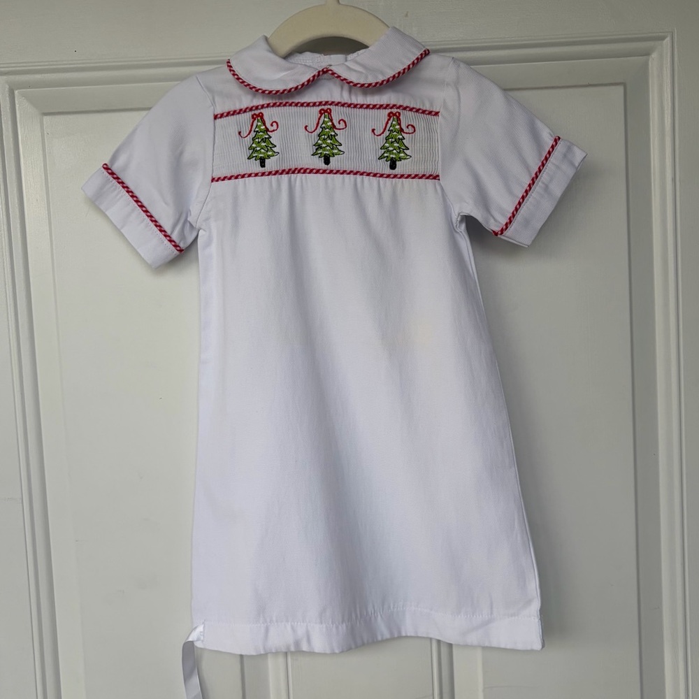 •MSC• Infant Gown with Smocking - Size 0-6 Months